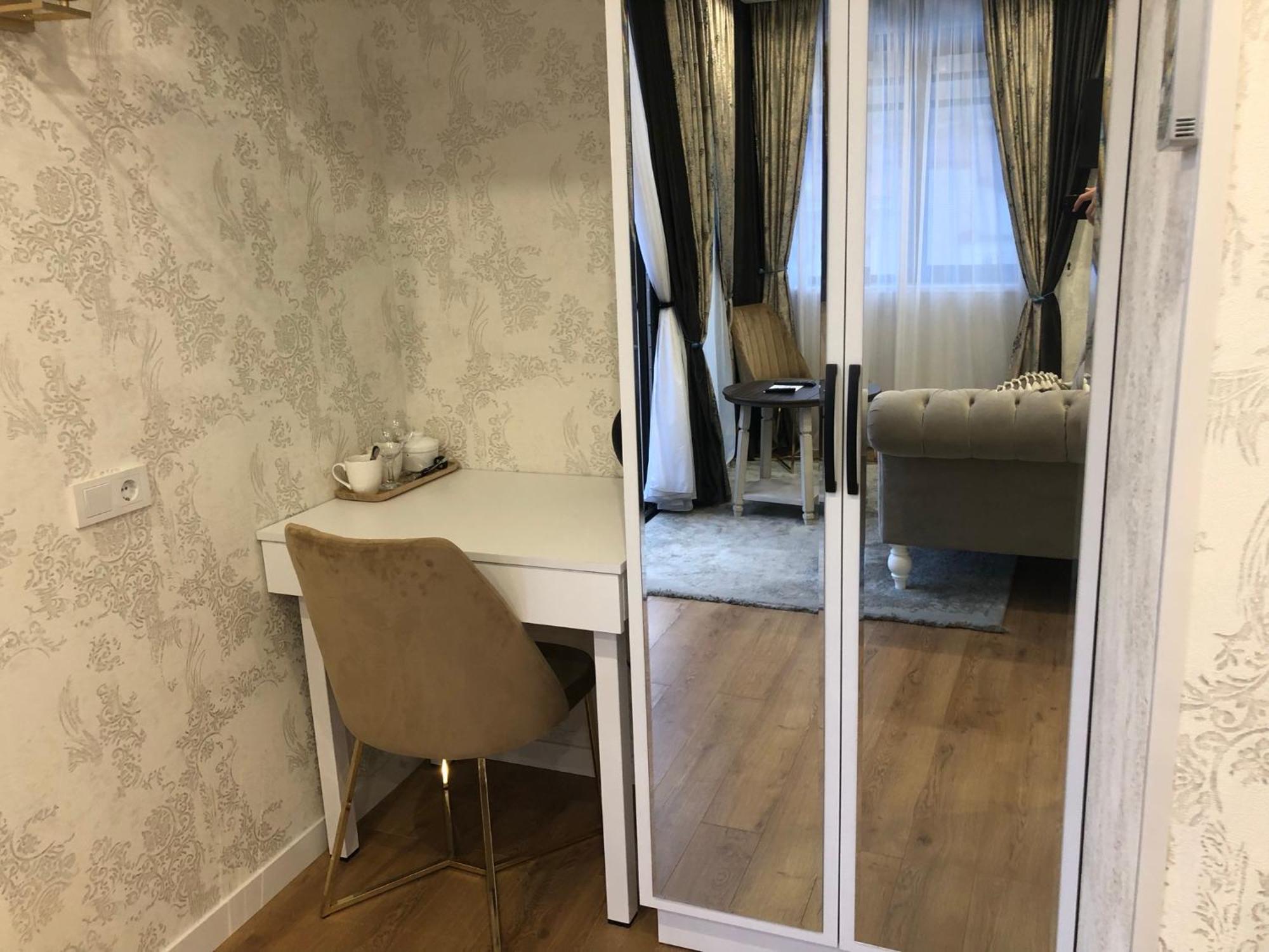 Rikhe Palace Boutique Hotel Tbilisi ภายนอก รูปภาพ
