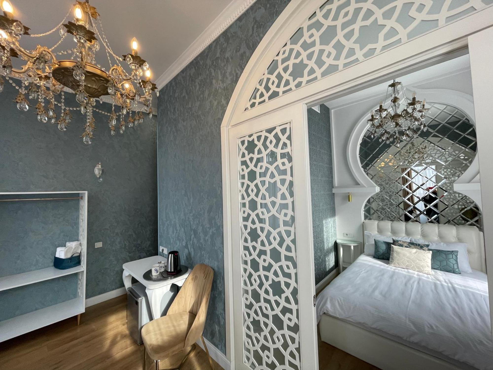 Rikhe Palace Boutique Hotel Tbilisi ภายนอก รูปภาพ